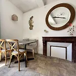 Restaurant O'banel Hotel Gallargues-le-Montueux